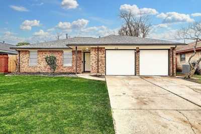 Home For Rent in Pasadena, Texas