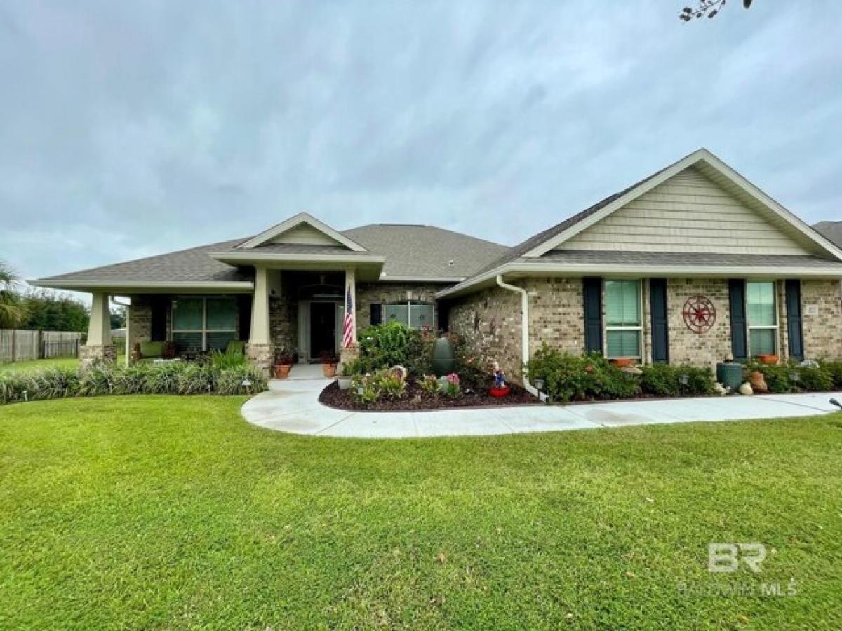 Picture of Home For Sale in Foley, Alabama, United States