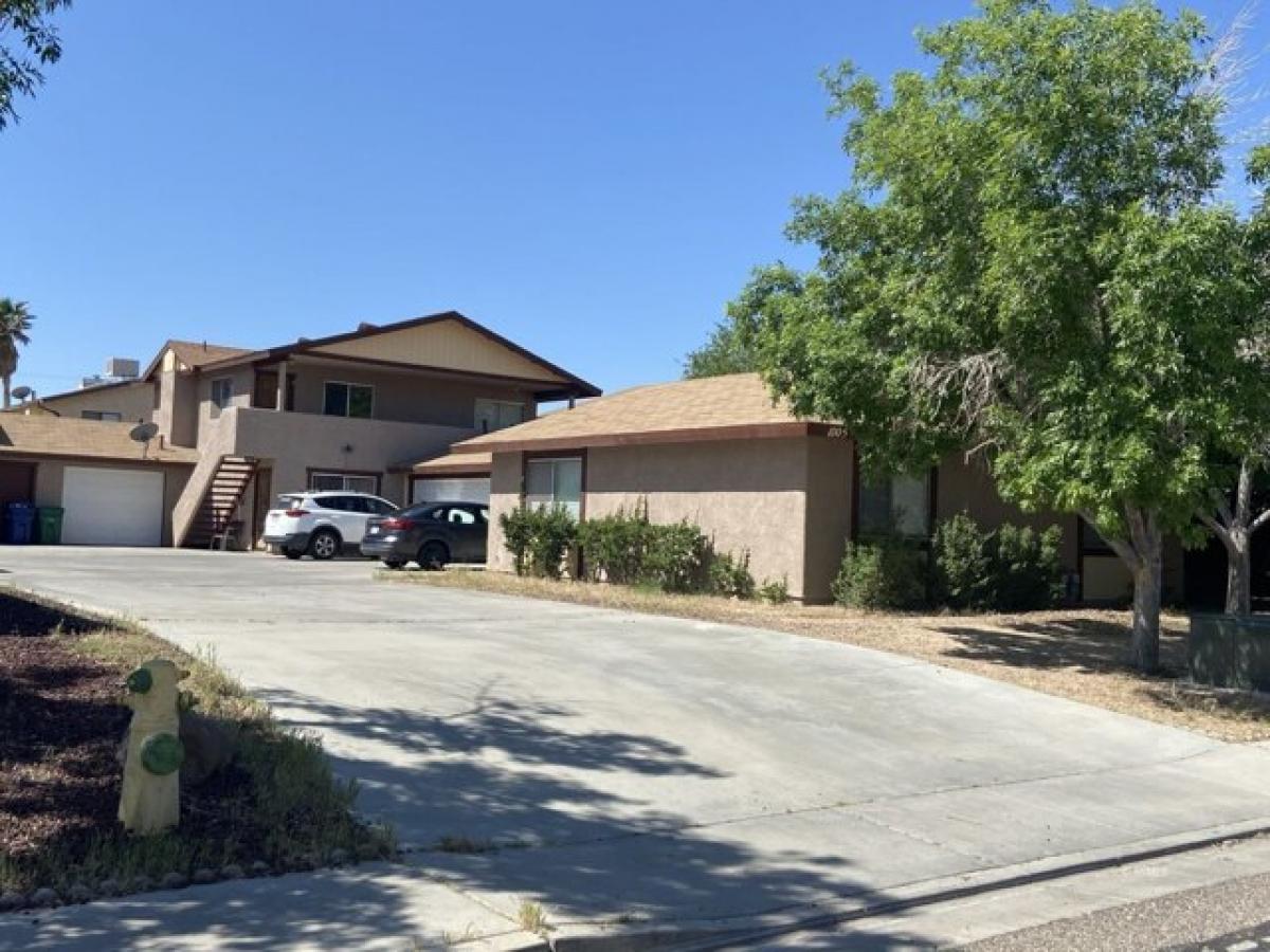 Picture of Home For Rent in Ridgecrest, California, United States