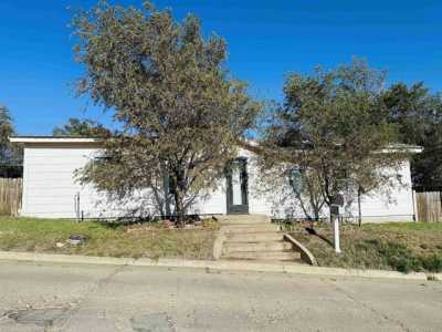 Home For Sale in Dodge City, Kansas