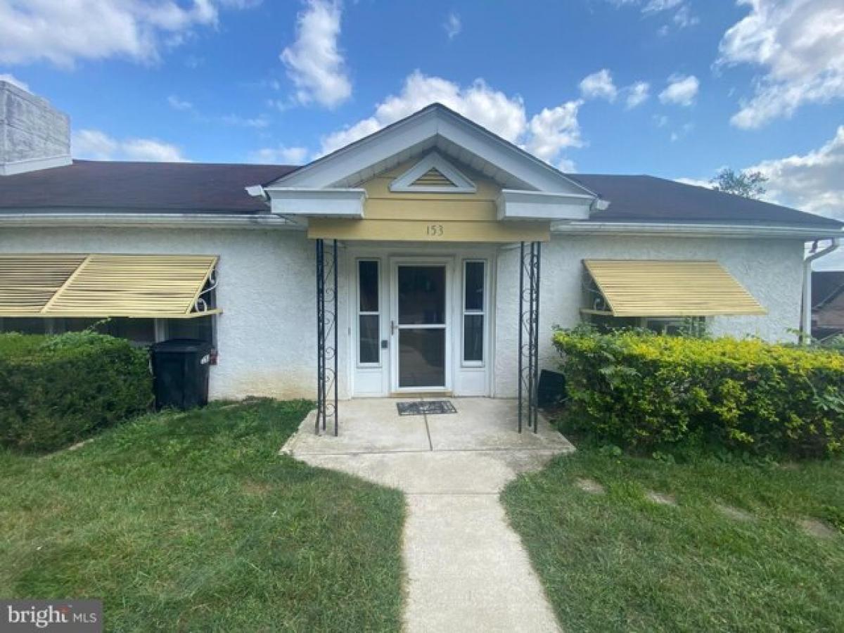 Picture of Home For Sale in Coatesville, Pennsylvania, United States