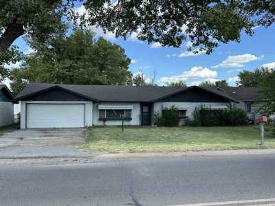 Home For Sale in Woodward, Oklahoma