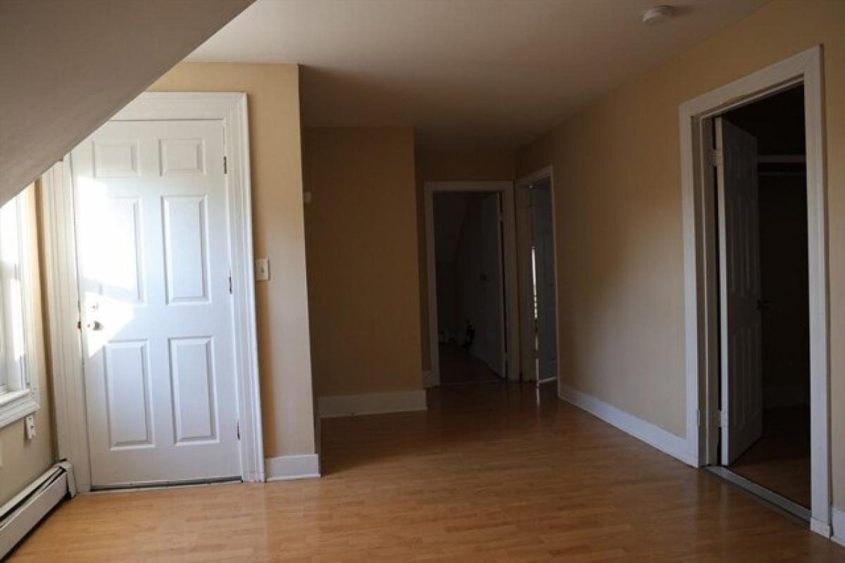 Picture of Apartment For Rent in Lynn, Massachusetts, United States