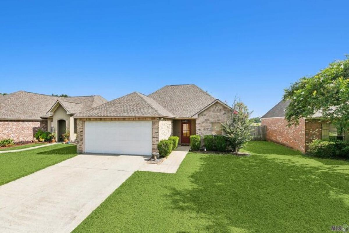 Picture of Home For Sale in Gonzales, Louisiana, United States