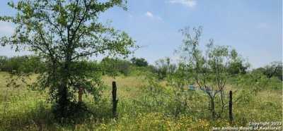 Residential Land For Sale in Saint Hedwig, Texas