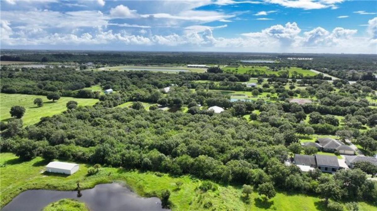 Picture of Residential Land For Sale in Vero Beach, Florida, United States