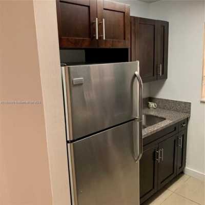 Apartment For Rent in Hallandale Beach, Florida