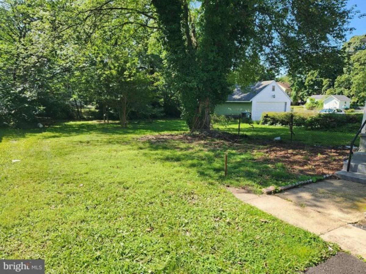 Picture of Home For Sale in Glassboro, New Jersey, United States