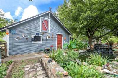 Home For Sale in Meridian, Texas