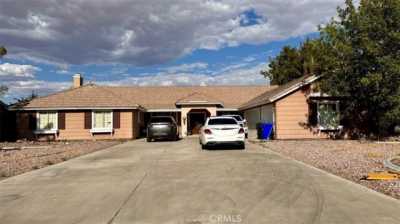 Home For Sale in Apple Valley, California