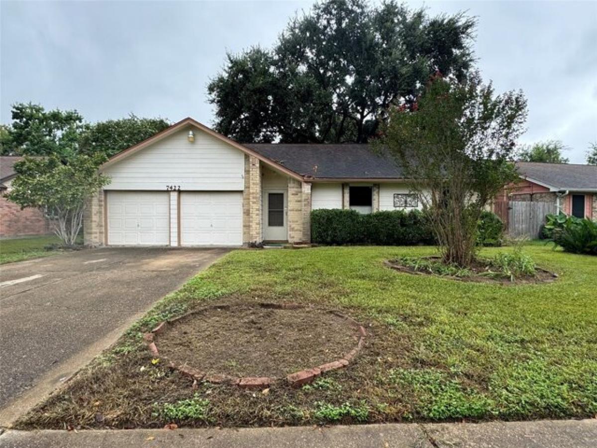 Picture of Home For Sale in Baytown, Texas, United States