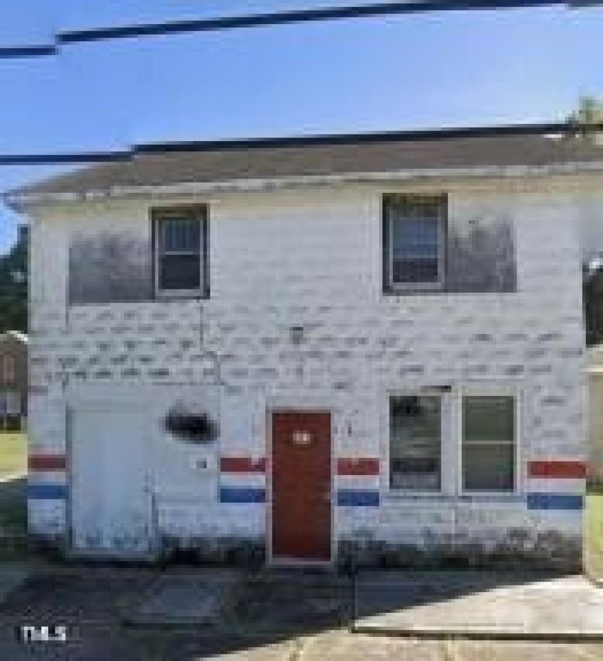 Picture of Home For Sale in Henderson, North Carolina, United States