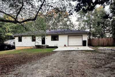 Home For Sale in Seligman, Missouri