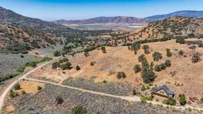 Residential Land For Sale in Tehachapi, California