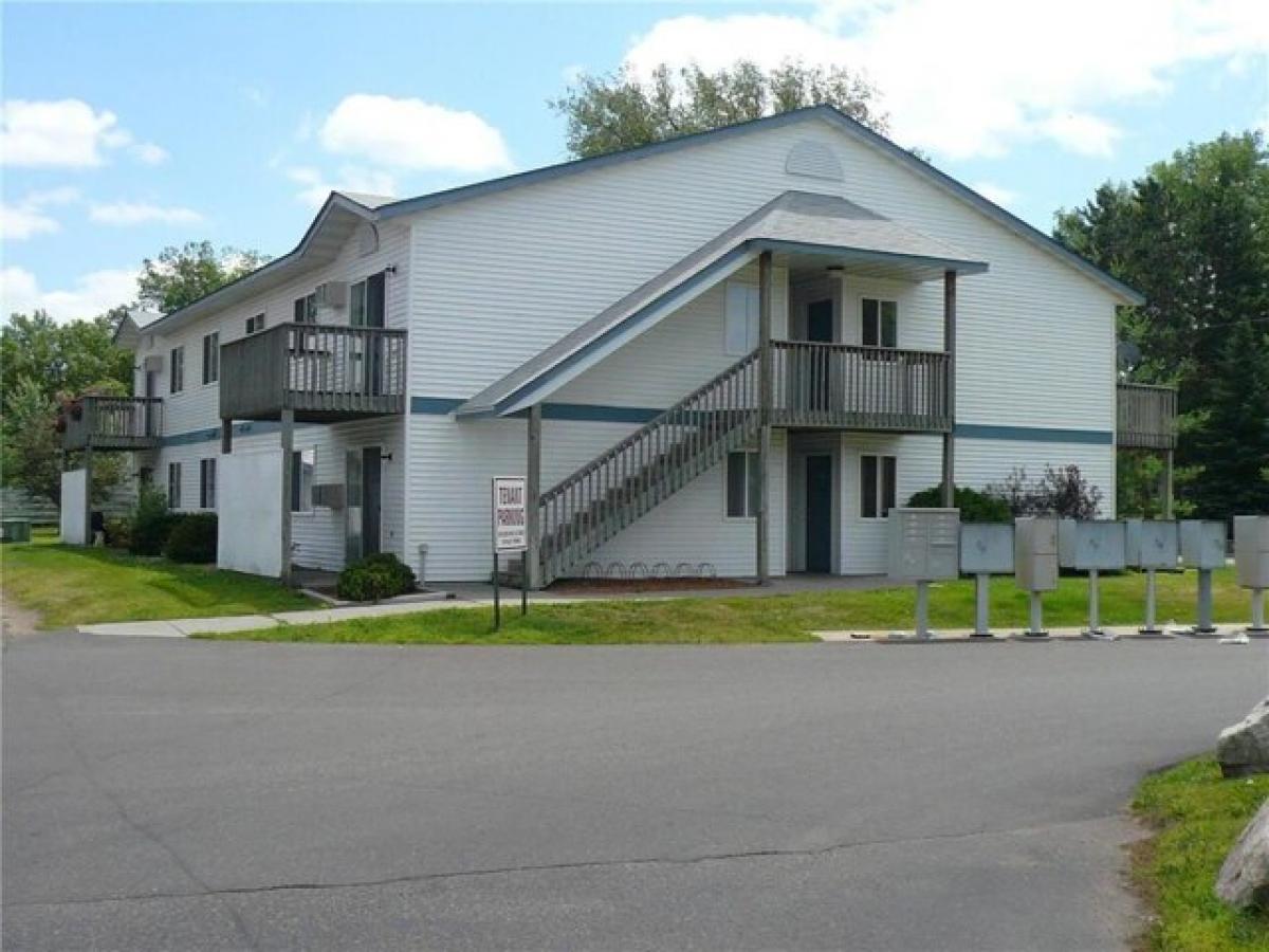 Picture of Apartment For Rent in Somerset, Wisconsin, United States