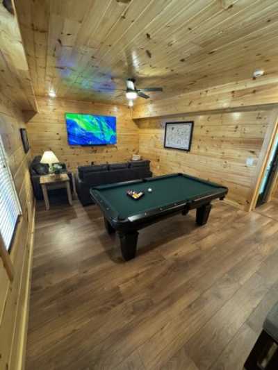 Home For Sale in Pigeon Forge, Tennessee