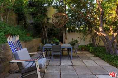 Home For Sale in Glendale, California