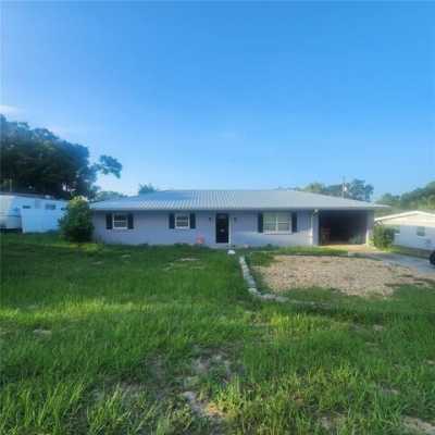 Home For Sale in Lake Wales, Florida