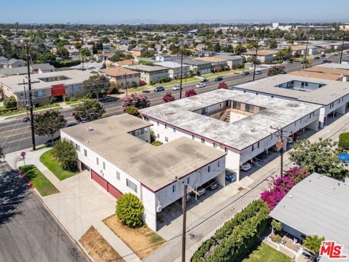 Picture of Home For Sale in Torrance, California, United States