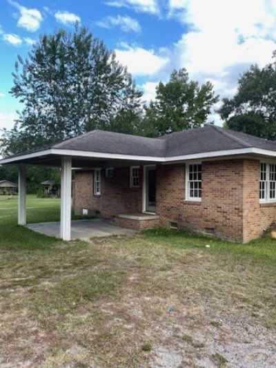 Home For Sale in Manning, South Carolina