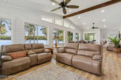 Home For Sale in Melrose, Florida