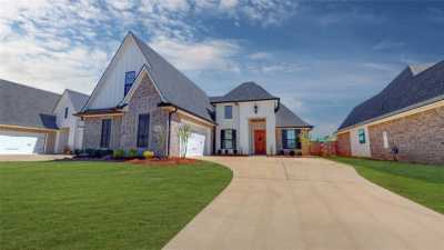 Home For Sale in Benton, Louisiana