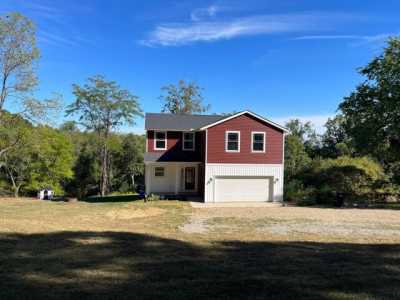 Home For Sale in Heath, Ohio