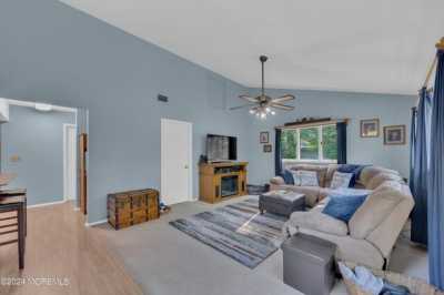 Home For Sale in Manalapan, New Jersey