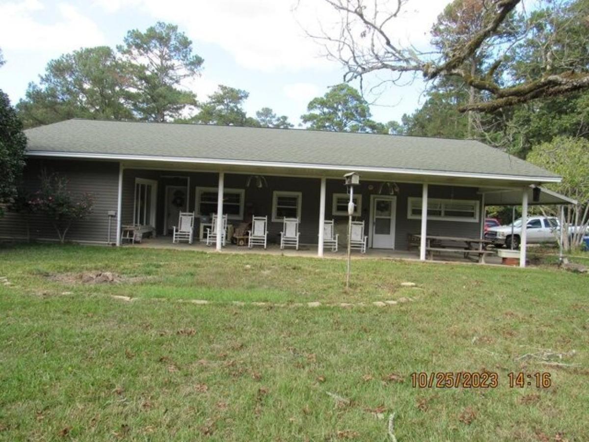 Picture of Home For Sale in Bay Springs, Mississippi, United States