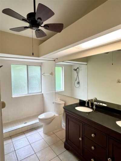 Home For Sale in Winter Springs, Florida