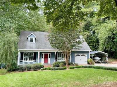 Home For Sale in Newton, North Carolina