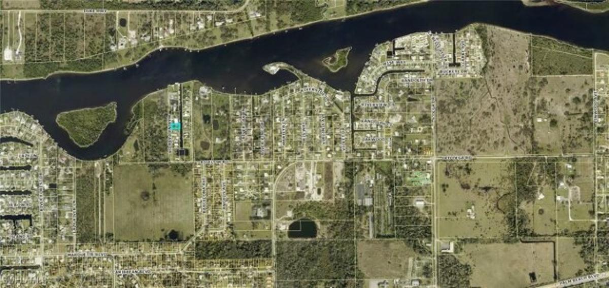 Picture of Residential Land For Sale in Fort Myers, Florida, United States