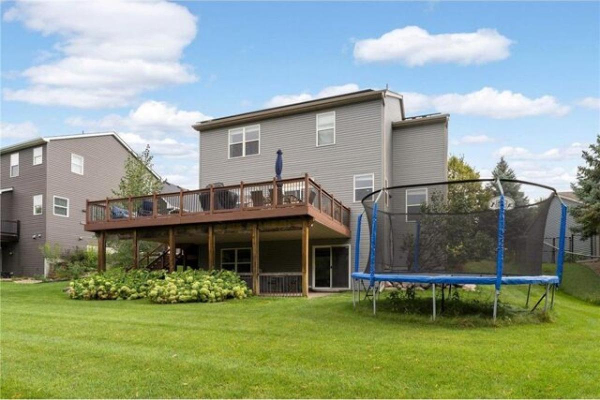 Picture of Home For Sale in Maple Grove, Minnesota, United States