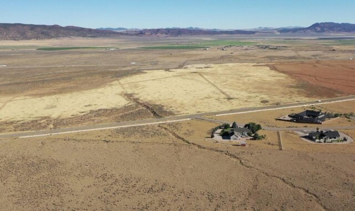 Picture of Residential Land For Sale in Parowan, Utah, United States