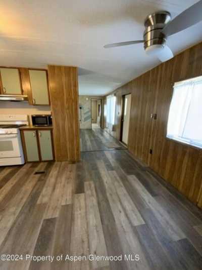 Home For Sale in Parachute, Colorado