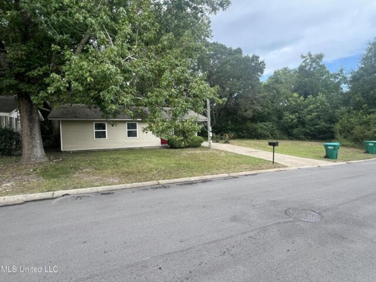 Picture of Home For Sale in Gulfport, Mississippi, United States