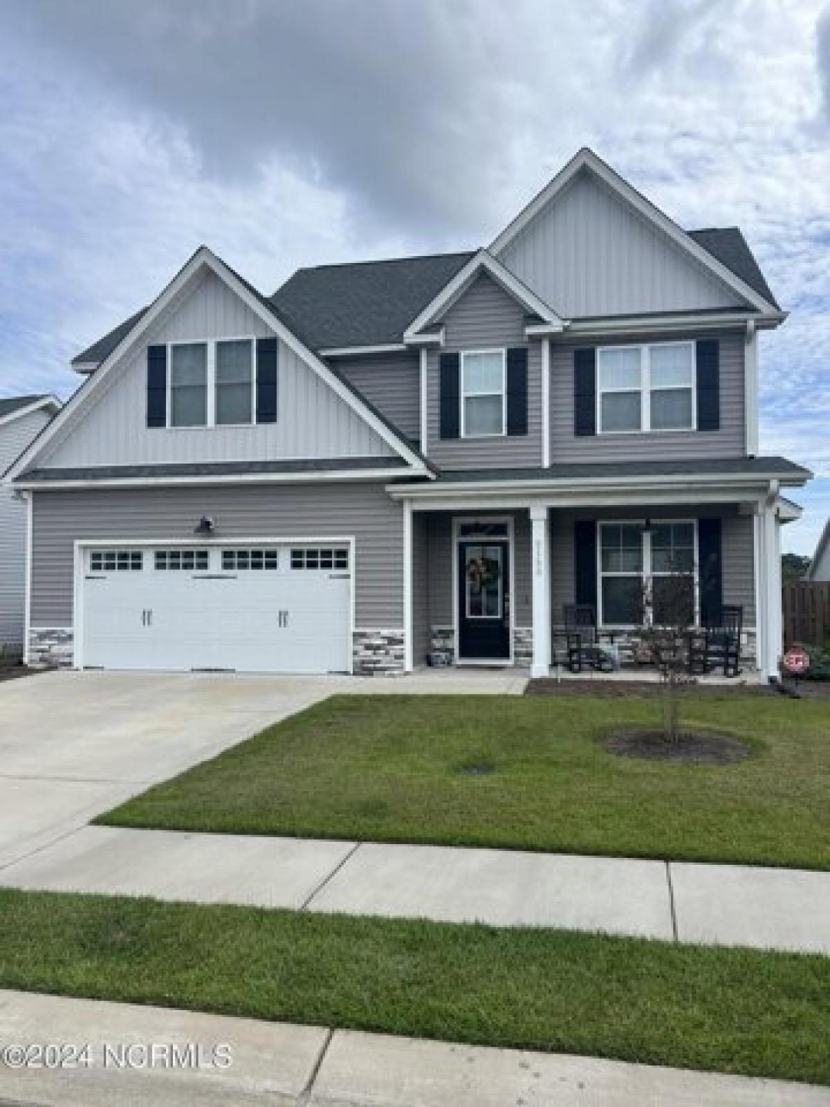 Picture of Home For Sale in Castle Hayne, North Carolina, United States