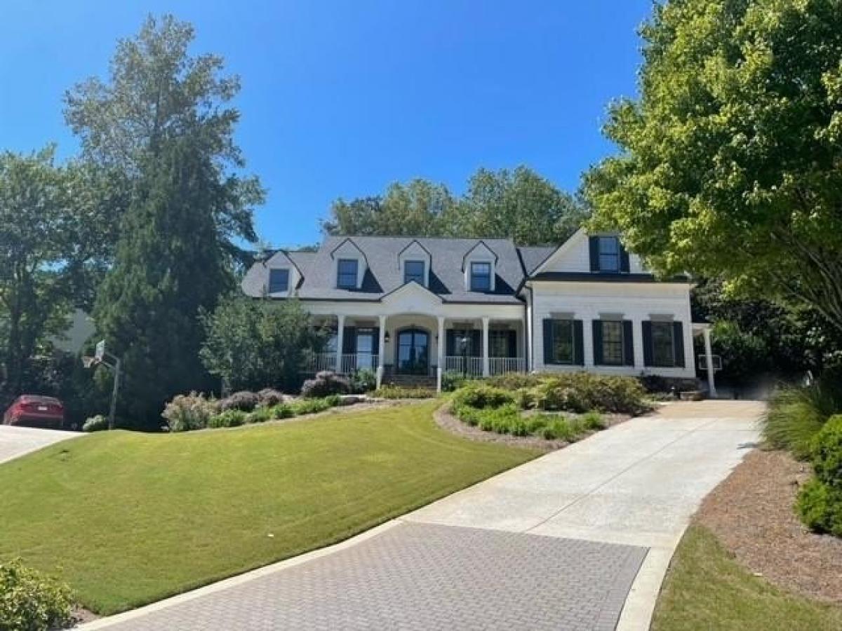 Picture of Home For Sale in Roswell, Georgia, United States