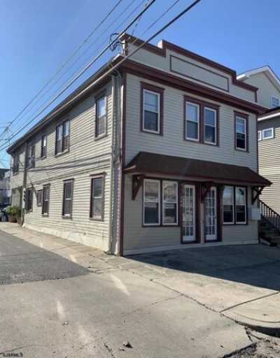 Home For Sale in Ocean City, New Jersey