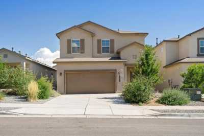 Home For Sale in Rio Rancho, New Mexico