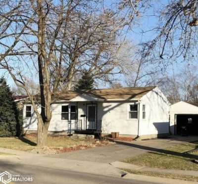 Home For Sale in West Burlington, Iowa