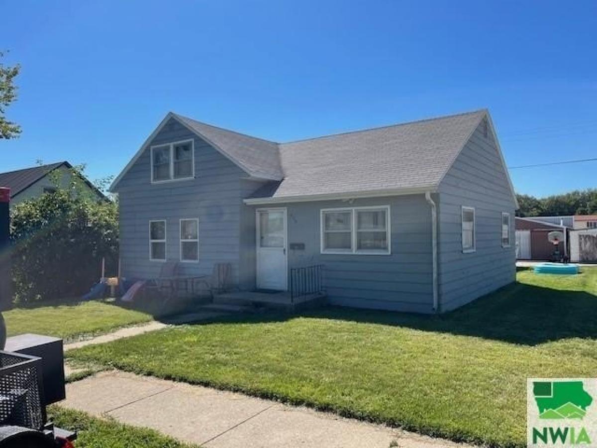 Picture of Home For Sale in Marcus, Iowa, United States