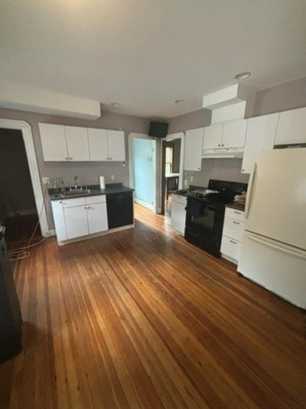 Picture of Apartment For Rent in Springfield, Massachusetts, United States