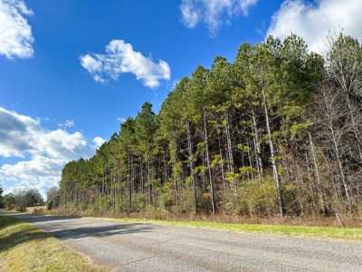 Home For Sale in Noxapater, Mississippi