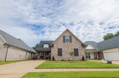 Home For Sale in Nesbit, Mississippi