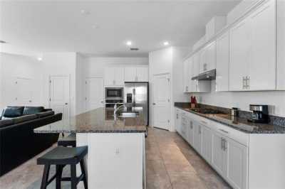 Home For Sale in Apopka, Florida