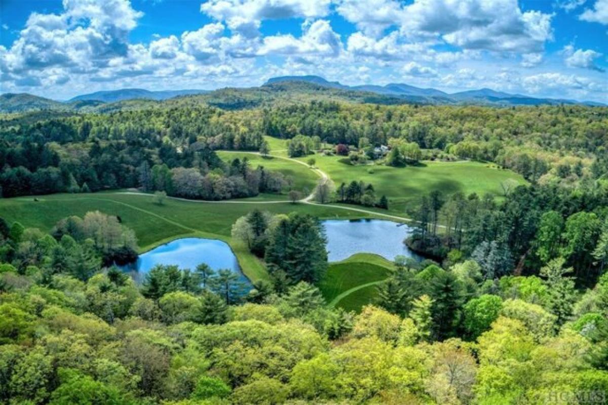 Picture of Home For Sale in Cashiers, North Carolina, United States