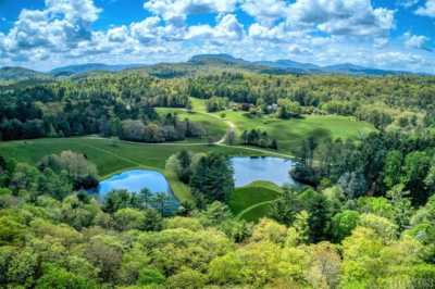 Home For Sale in Cashiers, North Carolina