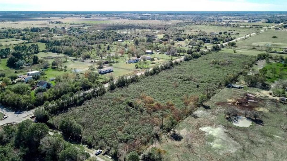 Picture of Residential Land For Sale in Needville, Texas, United States