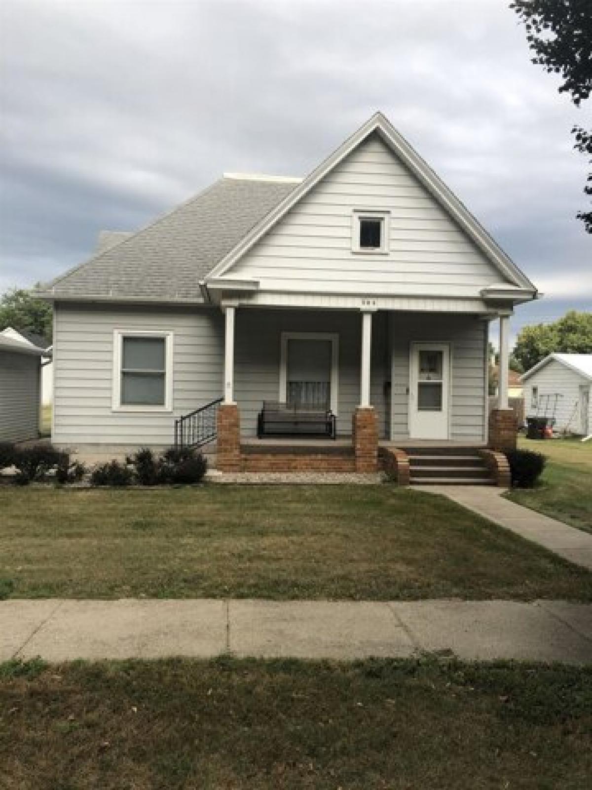 Picture of Home For Sale in Tilden, Nebraska, United States